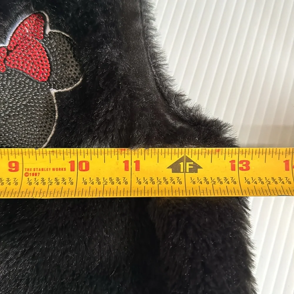 Disney Jr Black faux fur vest with black & red Minnie Mouse patch.  Size 5